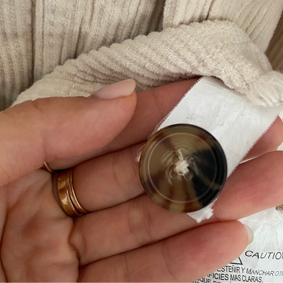 Women’s Oversized Shirt Jacket - Picture 7 of 8